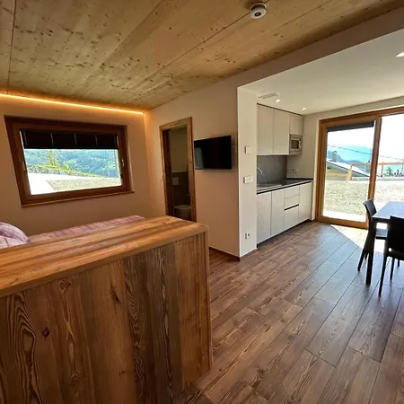 Les Quatre Montagnes, Appartement *